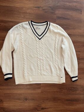 HOLLISTER Preppy Cricket Sweater V-Neck Striped Trim White Navy Medium